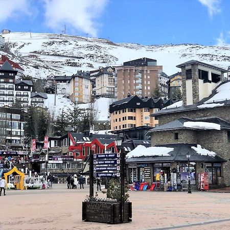 Ski Plaza Sierra Nevada & Zona Baja Esterno foto