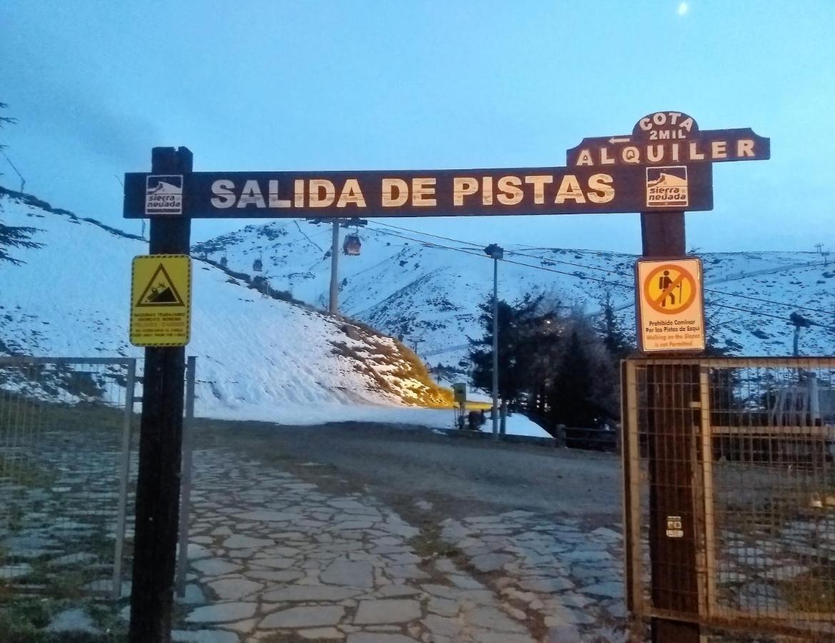Ski Plaza Sierra Nevada & Zona Baja Esterno foto