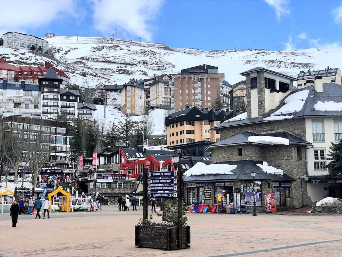 Ski Plaza Sierra Nevada & Zona Baja Esterno foto